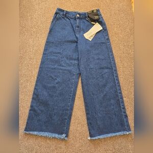 Flare Wide Leg Blue Jeans with Classic Denim Texture